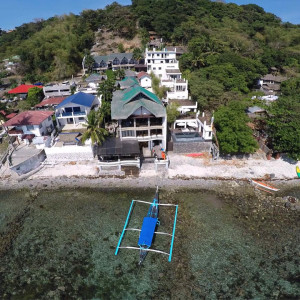 Crystal Blue Resort, Anilao